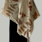 Cashmere scarf with leaf design